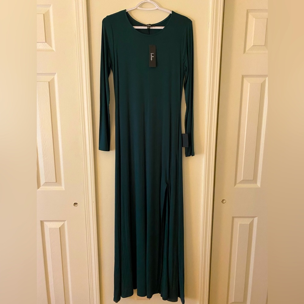 Lulus Forest Green Long Sleeve Maxi Dress. Size Medium. NWT.